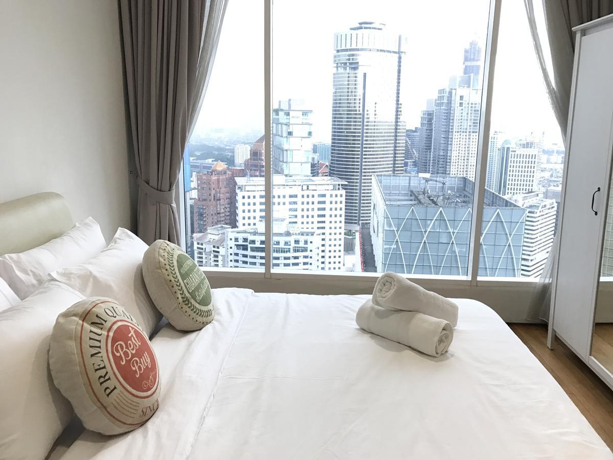 Soho Suites Klcc By Pnut Klcc View Куала Лумпур Екстериор снимка