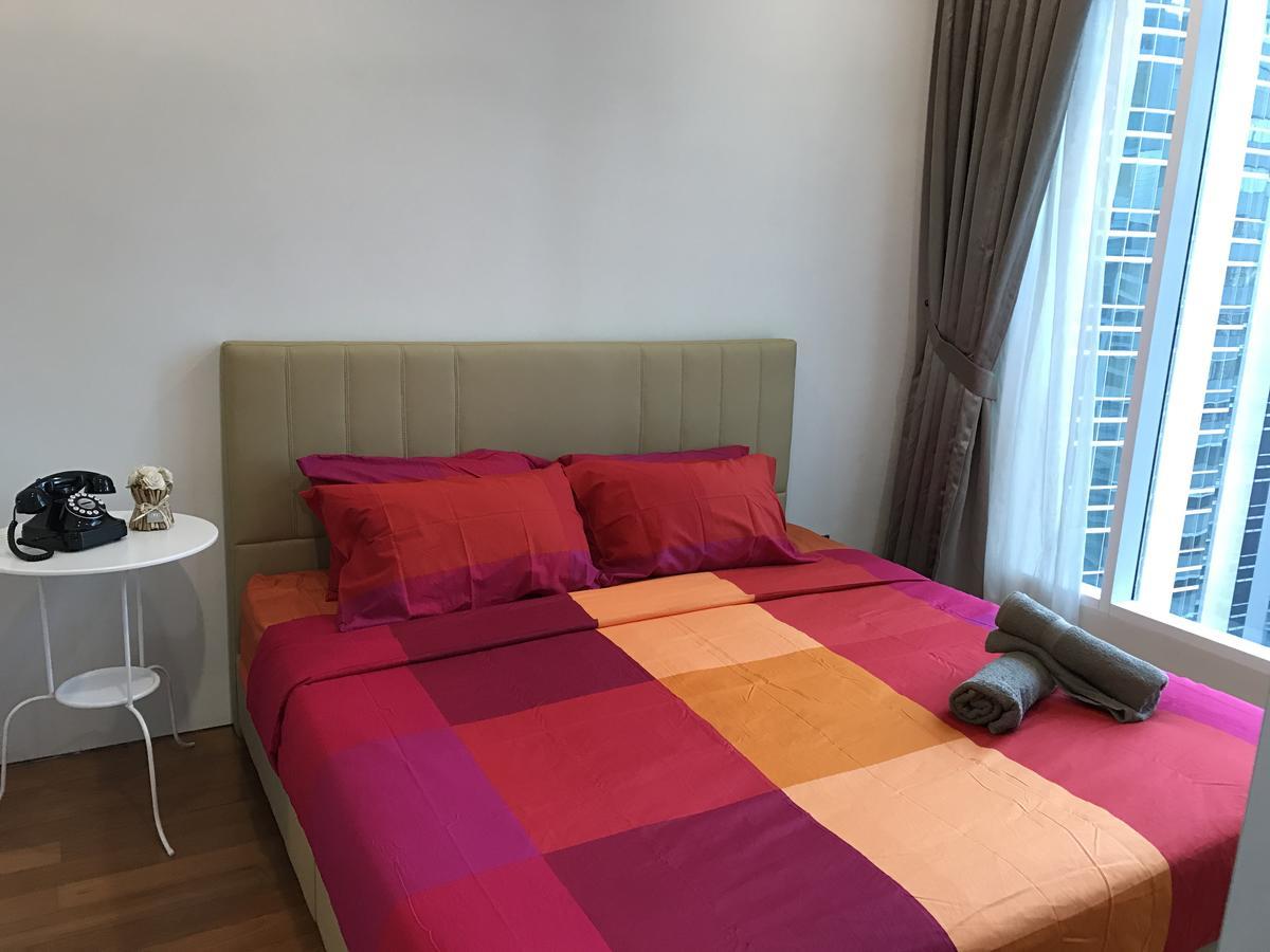 Soho Suites Klcc By Pnut Klcc View Куала Лумпур Екстериор снимка