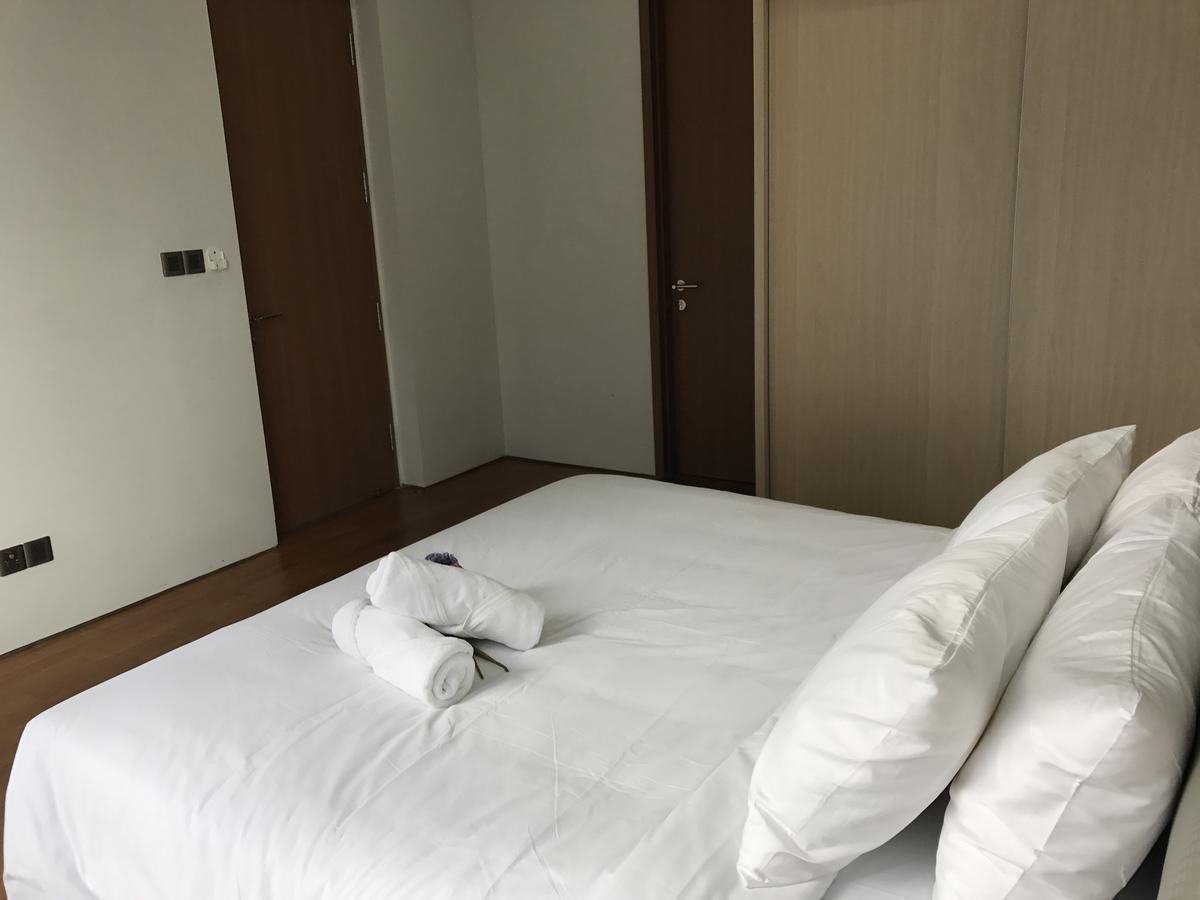 Soho Suites Klcc By Pnut Klcc View Куала Лумпур Екстериор снимка