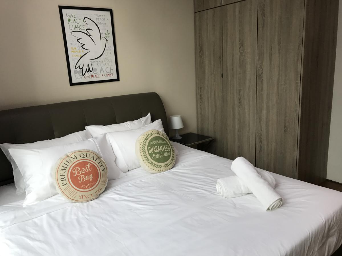 Soho Suites Klcc By Pnut Klcc View Куала Лумпур Екстериор снимка
