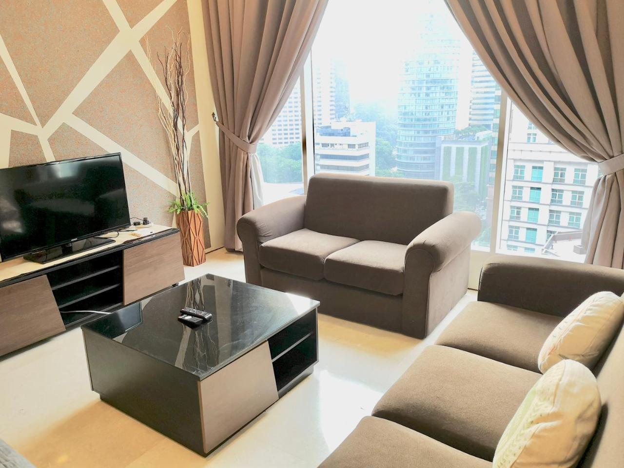 Soho Suites Klcc By Pnut Klcc View Куала Лумпур Екстериор снимка